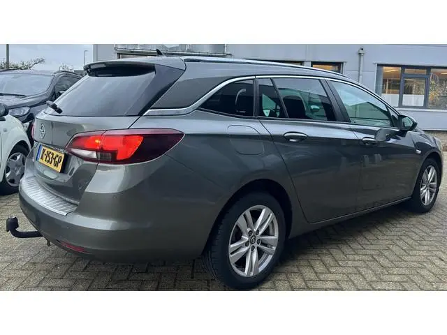 Opel Astra Sports Tourer 1.4 Turbo 120 Jaar Edition 150PK | AUTOMAAT | ZEER NETTE STAAT | Trekhaak |...