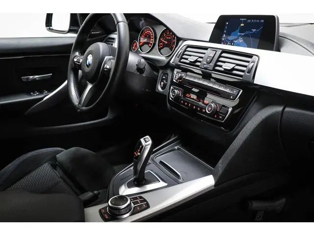 BMW 4-serie Gran Coupé 418i M-Sport Executive | HARMAN KARDON | TREKHAAK
