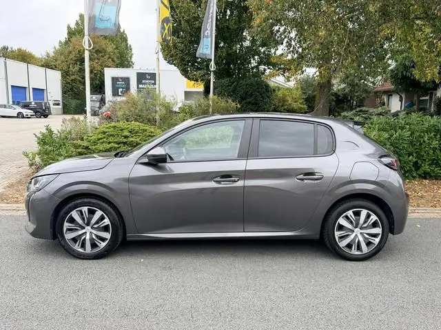 Peugeot 208 1.2 PureTech 75PK Navi•Cruise•Airco