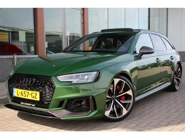Audi RS4