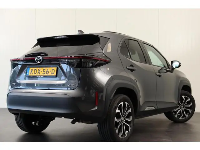 Toyota Yaris Cross 1.5 Hybrid 115 Dynamic Limited, Apple Carplay, Stoel, Stuurverwarming, Parkeersen...