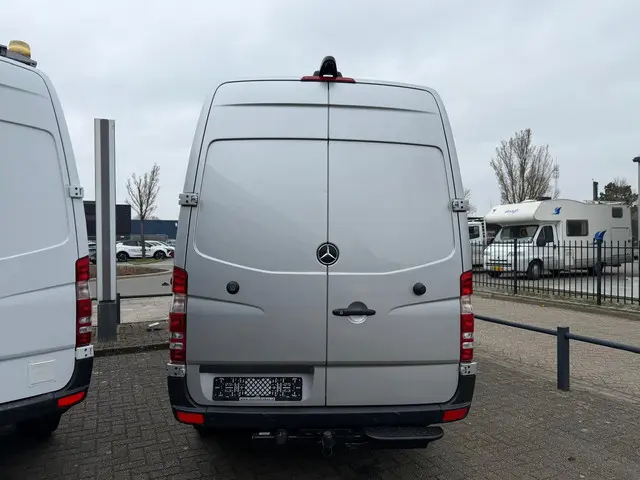 Mercedes-Benz Sprinter 316 CDI L2H2 E6 Automaat | 3.5 T Trekhaak | Gev. Stoel | Cruise