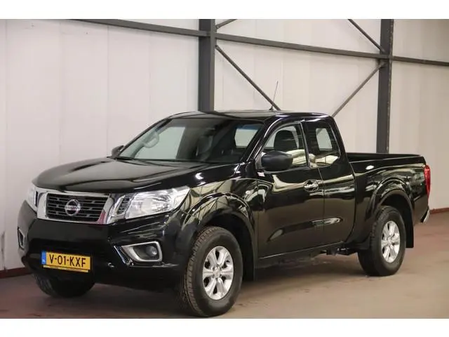 Nissan NAVARA 2.3 dCi PICK UP 4X4 3500KG trekvermogen Nissan NAVARA 2.3 dCi PICK UP 4X4