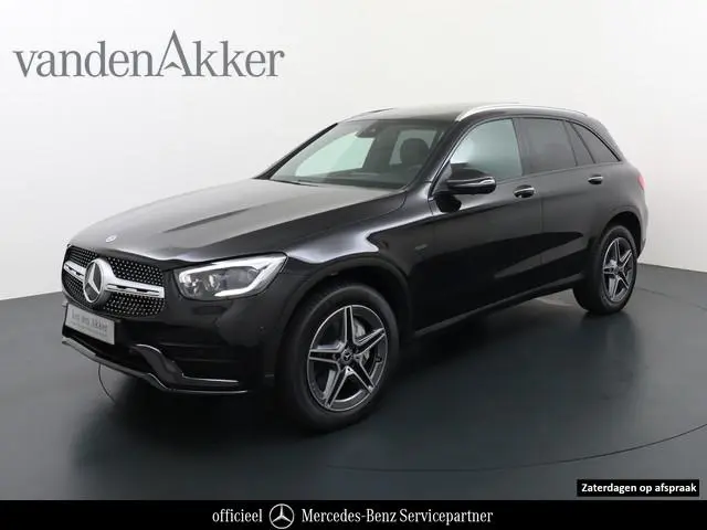 Mercedes-Benz GLC 300e AMG 4Matic // SoH 97,7% // Burmester // Panoramadak // Dig. Dashboard // Mult...