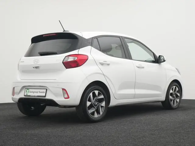 Hyundai i10 1.0 Comfort 5-zits Automaat | 15 inch LM | Private lease 389,- p.m. |