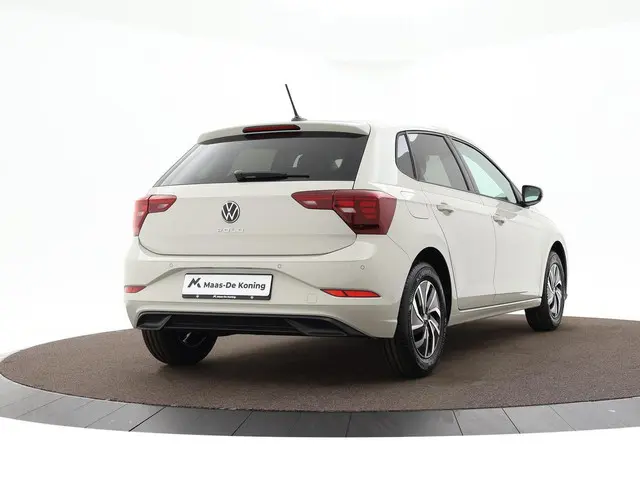 Volkswagen Polo Life Edition 1.0 TSI 95 pk 5 versn. Hand · Airconditioning automatisch, 2-zone (climatronic) ·