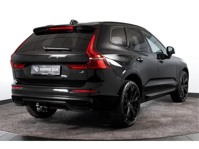 Volvo XC60 2.0 T6 Plug-in hybrid AWD Ultra Black Edition | S/K-Panodak | Elek. Trekhaak | Alarmklass...