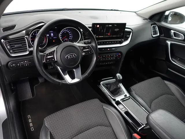 Kia Ceed Sportswagon 1.0 T-GDi DynamicPlusLine- Stuur/Stoelverwarming, Camera, Carplay, Android Auto...