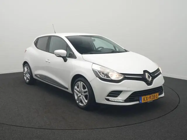 Renault Clio dCi 90 Zen - RIJKLAARPRIJS - Airco - Cruise Control - DAB