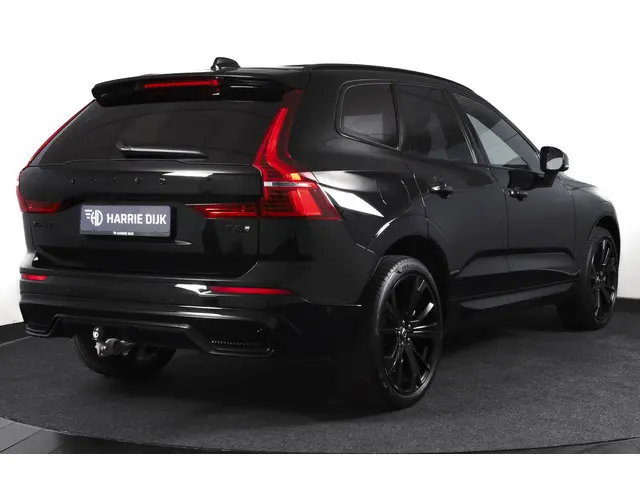 Volvo XC60 2.0 T8 Plug-in hybrid AWD Plus Black Edition | S/K-Panodak | Elek. Trekhaak | Harman/Kard...