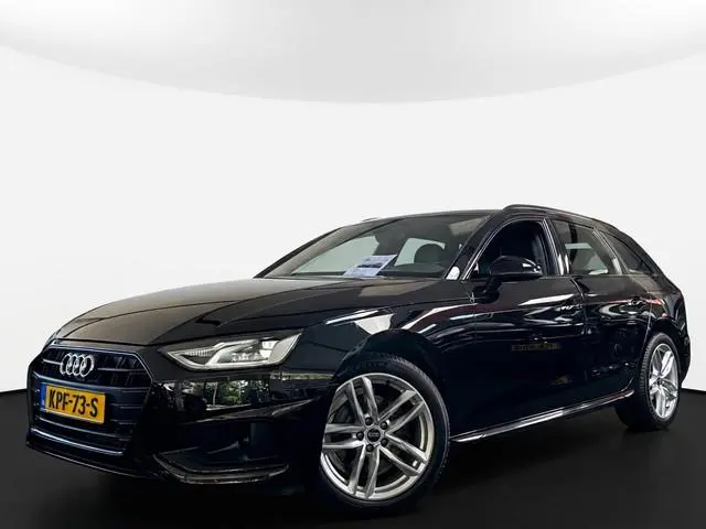 Audi A4 Avant 35 TFSI 2.0 150PK S-TRONIC ADVANCED EDITION LEDER/CAMERA/VIRTUAL