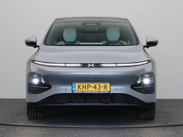 XPENG G6