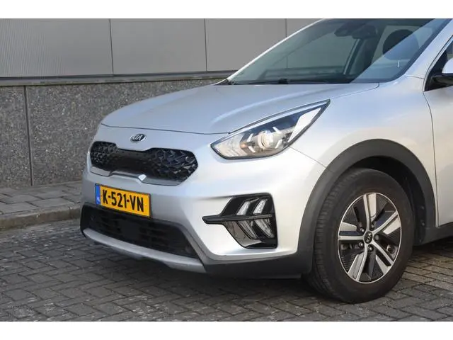 Kia Niro 1.6 GDi Hybrid DynamicLine | Dealer onderhouden | Trekhaak | Automaat |