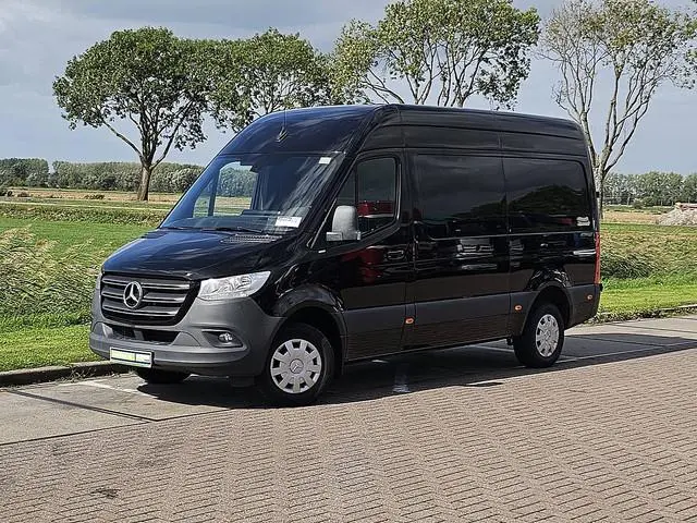 MERCEDES-BENZ SPRINTER 317 l2h2 navi mbux ac
