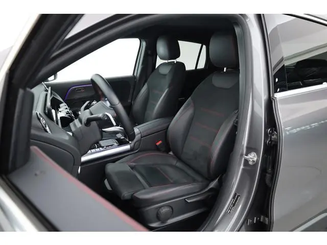 Mercedes-Benz GLA-klasse 200 AMG Line | Rijklaar! | Cruise Contr. | Camera | Trekhaak | Navi | Lane...