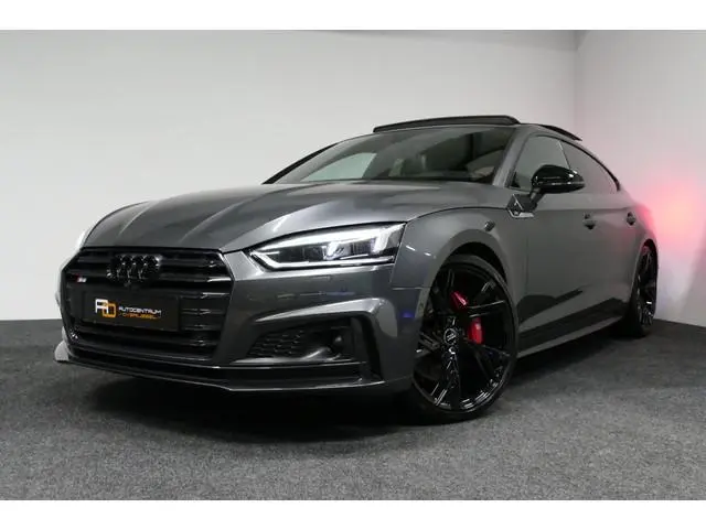 Audi S5