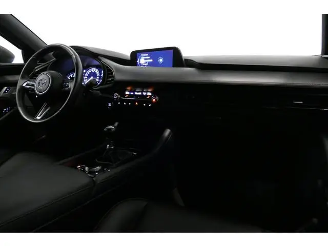 Mazda 3 2.0 e-SkyActiv-X M Hybrid 180 Luxury / Orig. Nederlands / Elektr. verstelbare voorstoel met...