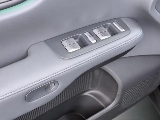 XPENG G6