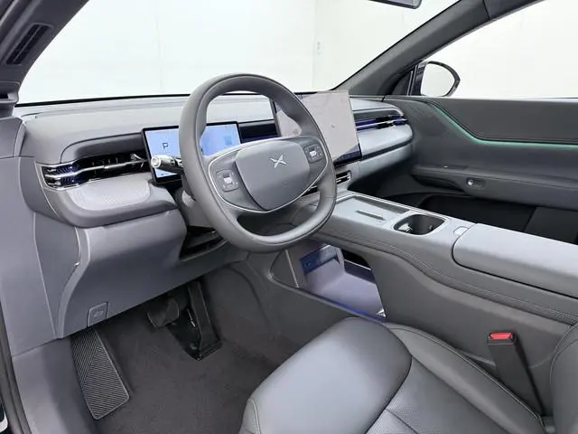 XPENG G6