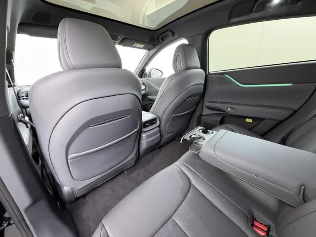 XPENG G6