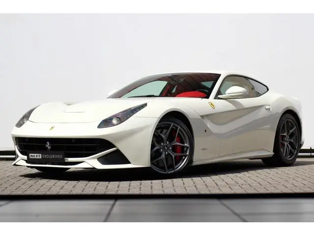 Ferrari F12