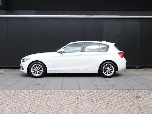 BMW 1-serie 116i Executive | LED | CRUISE | NAVI | PDC | CLIMATE |