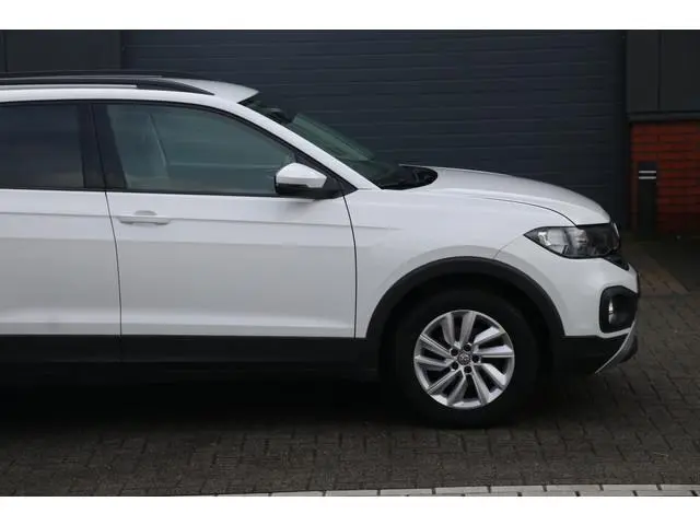 Volkswagen T-Cross 1.0 TSI side assist | front assist | Clima Cruise Control Navigatie Carplay