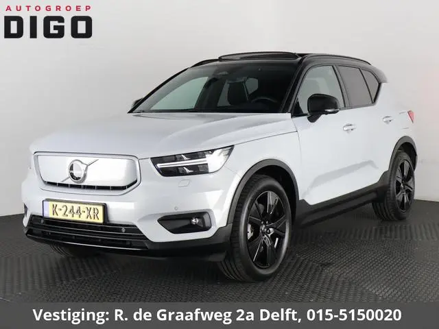 Volvo XC40 Recharge P8 AWD R-Design Two-Tone | Apple Carplay & AndroidAUTO | Camera |