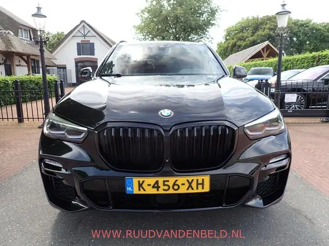 BMW X5 45E XDRIVE M-PAKKET 360* CAMERA / CARPLAY / MEMORY-SEATS / 22'' / LUCHTVERING