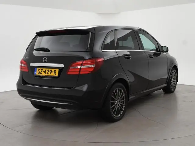Mercedes-Benz B-klasse 250e 28 kWh VOLLEDIG ELEKTRISCH AUT. + LED | NAVIGATIE | 17 INCH LMV