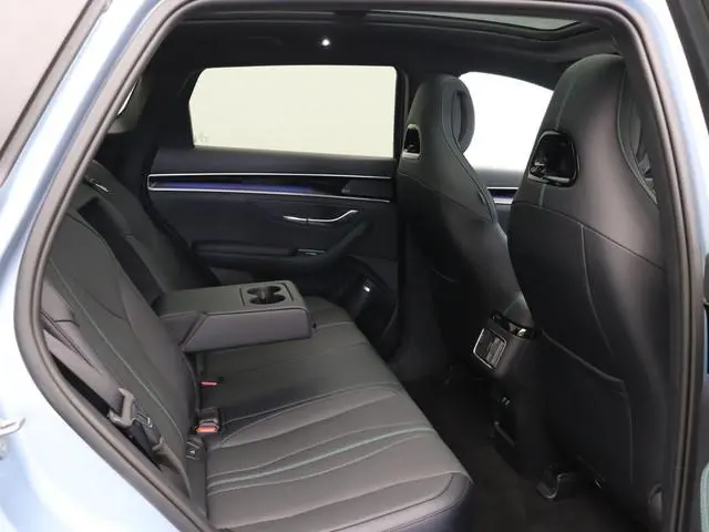 BYD SEAL U