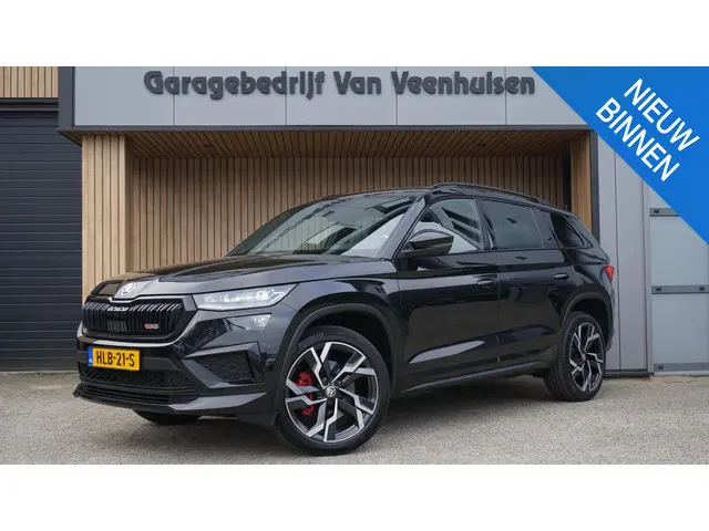 Skoda Kodiaq 2.0 TSI 245pk VRS 7-Zits DSG RS-Seats Pano.Dak Stuur/Stoelv.w. Trekhaak 20inch LM Sfeer...