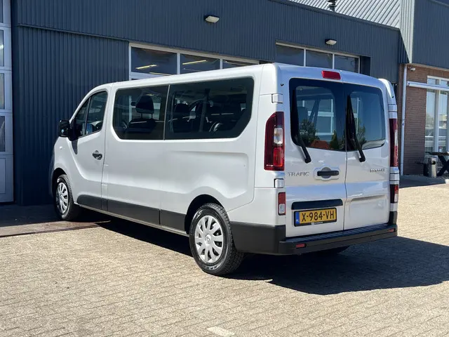 Renault Trafic Passenger 1.6 dCi Euro 6 Airco Cruise Marge incl BPM 9 persoons groepsvervoer Taxi Ki...
