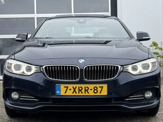 BMW 4-serie Coupé 428i High Executive 245pk | Achteruitrijcamera | Bi-xenon koplampen | Cruise contr...