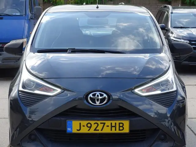 Toyota Aygo 1.0 VVT-i x-fun