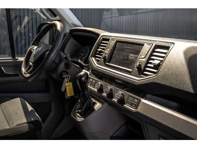 Volkswagen Crafter 2.0 TDI L3H3 | Automaat | 177 PK | Highline | LED | Camera | Carplay | PDC | Trek...