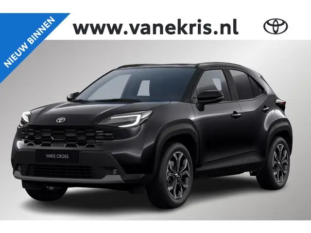 Toyota Yaris Cross 1.5 Hybrid 130 First Edition, VERWACHT, Nieuw en in november leverbaar met €2.500...