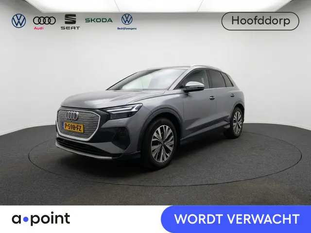 Audi Q4 e-tron 40 Launch edition Advanced Plus 77 kWh 204 pk | SOH 96% | Navigatie | Warmtepomp | Pa...