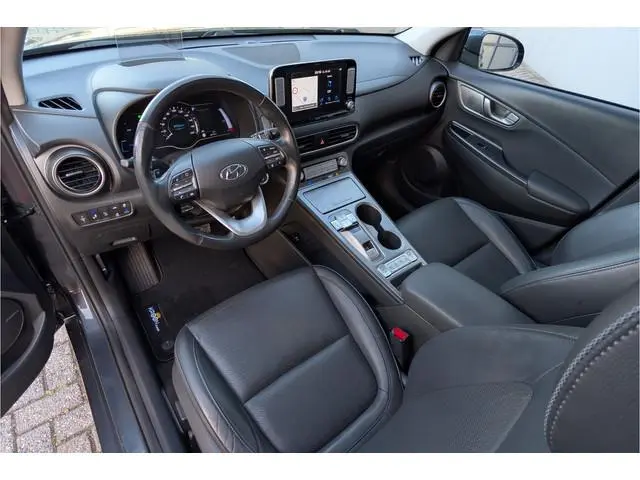 Hyundai Kona EV Premium 64kWh SOH 95% Warmtepomp