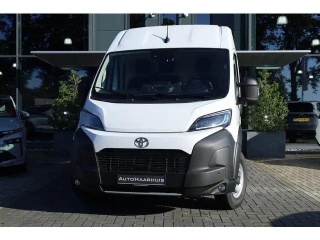 Toyota PROACE Max Electric 3.5t L3H2 Navigator Heavy 110 kWh | 2.400kg trekgew. | Navi | Camera | Ad...