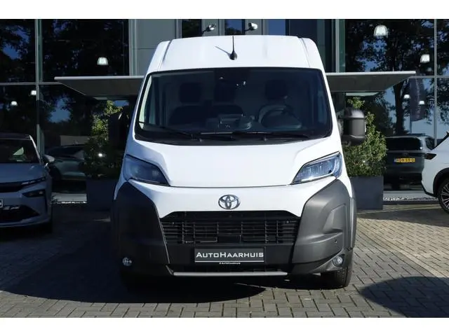Toyota pro-ace