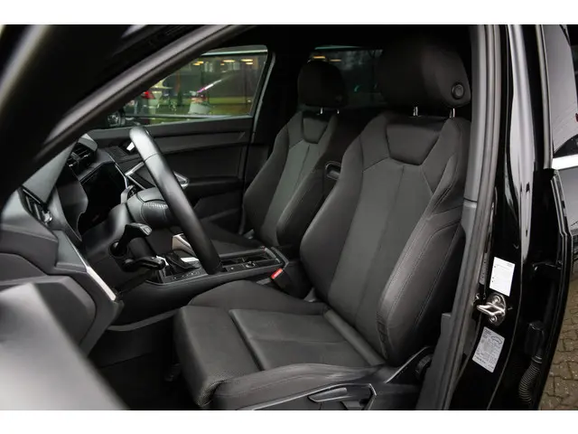 Audi Q3 35 TFSI S Line Pro Line , Stoelverwarming, Led, Cruise