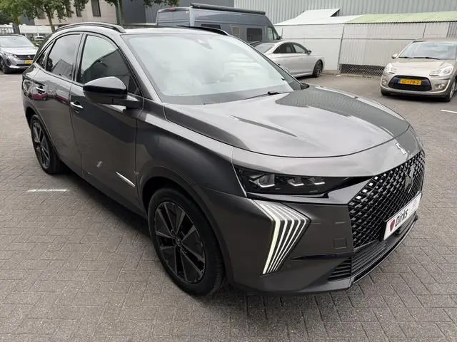 DS DS 7