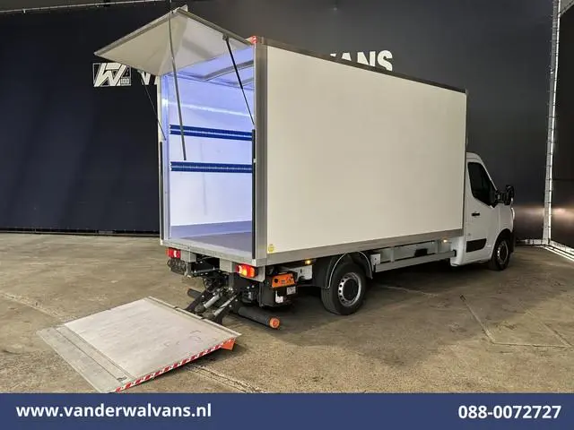 Renault Master 2.3 dCi 146pk Bakwagen 222cm Hoog Laadklep Euro6 Airco | Navigatie | Camera | LED | C...