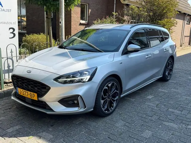 Ford Focus Wagon 1.0 EcoBoost ST Line Business