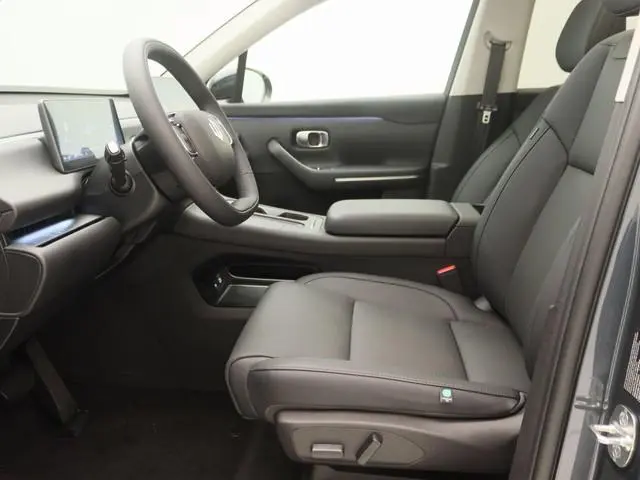 Leapmotor C10