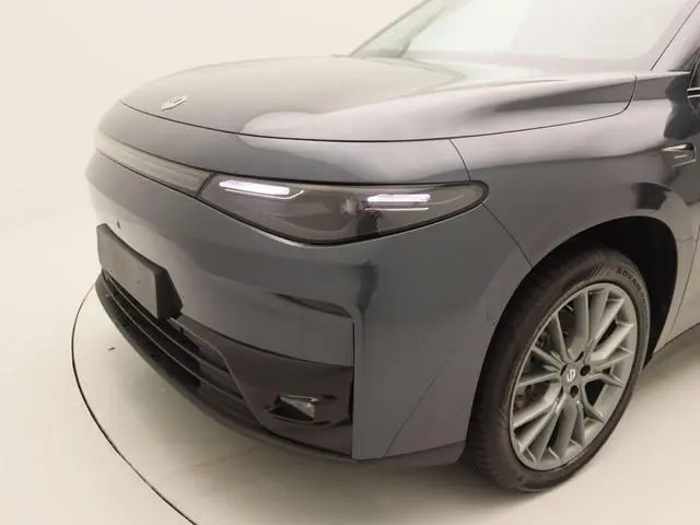 Leapmotor C10