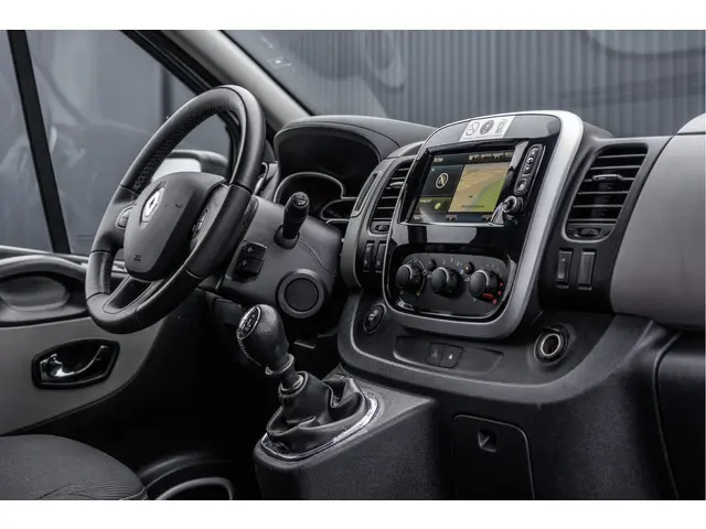 Renault Trafic Passenger **dCi 9-Pers L2H1 | Incl. BPM, BTW vrij | Navi | R-Link | Airco | Cruise |...