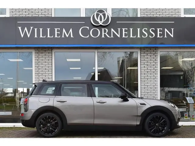 MINI Clubman 1.5 Cooper Aut Business Edition LED Apple Car Play Mini Mini Clubman 1.5 Cooper Aut Bus...