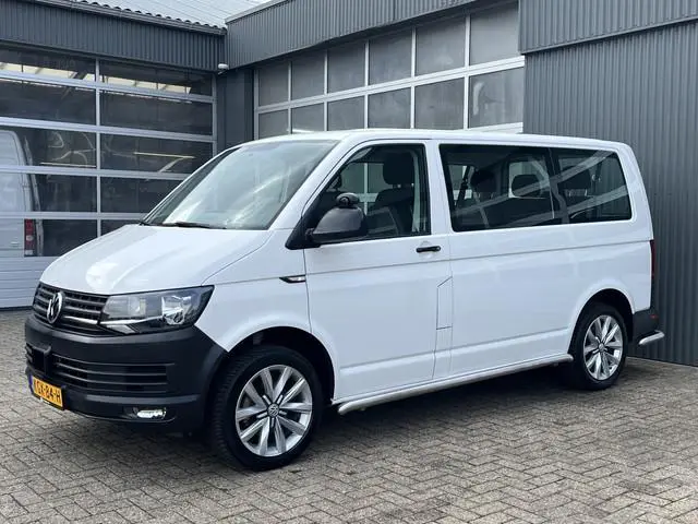 Volkswagen Transporter Kombi 2.0 TDI L1H1 BTW EN BPM VRIJ!! Airco Trekhaak 2500 kg trekgewicht Telef...